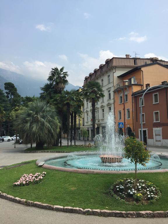 Appartamento Villa Principessa Arco Cameră foto