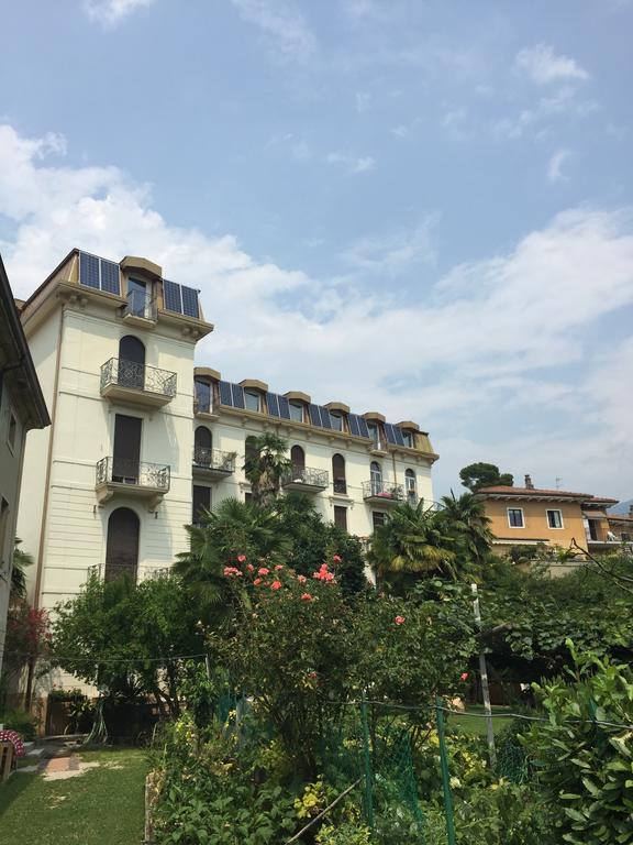 Appartamento Villa Principessa Arco Cameră foto